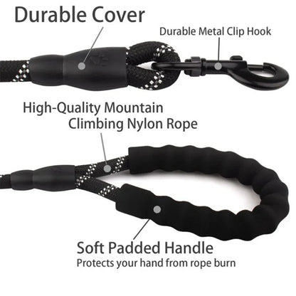 Pet dog leash with a comfortable soft